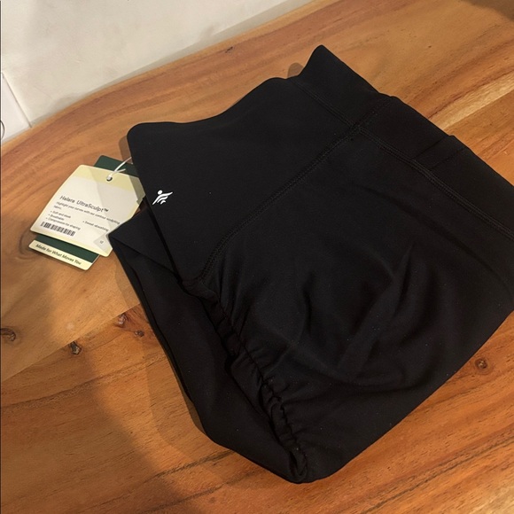 HALARA UltraSculpt Black Leggings - Picture 5 of 7